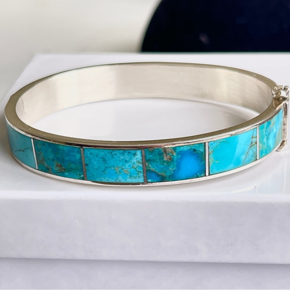 Vintage DTR Jay King Mine Finds Turquoise Inlaid Sterling Silver Hinged Bracelet